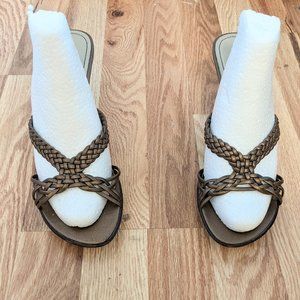 Womens sandals